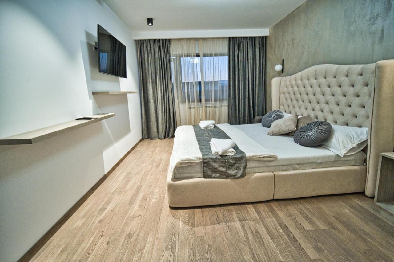Penthouse De Lux Andre Apartment Sibiu Exterior photo
