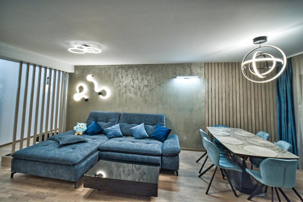Penthouse De Lux Andre Apartment Sibiu Exterior photo